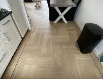 Modern Houtlook Visgraat Vloer